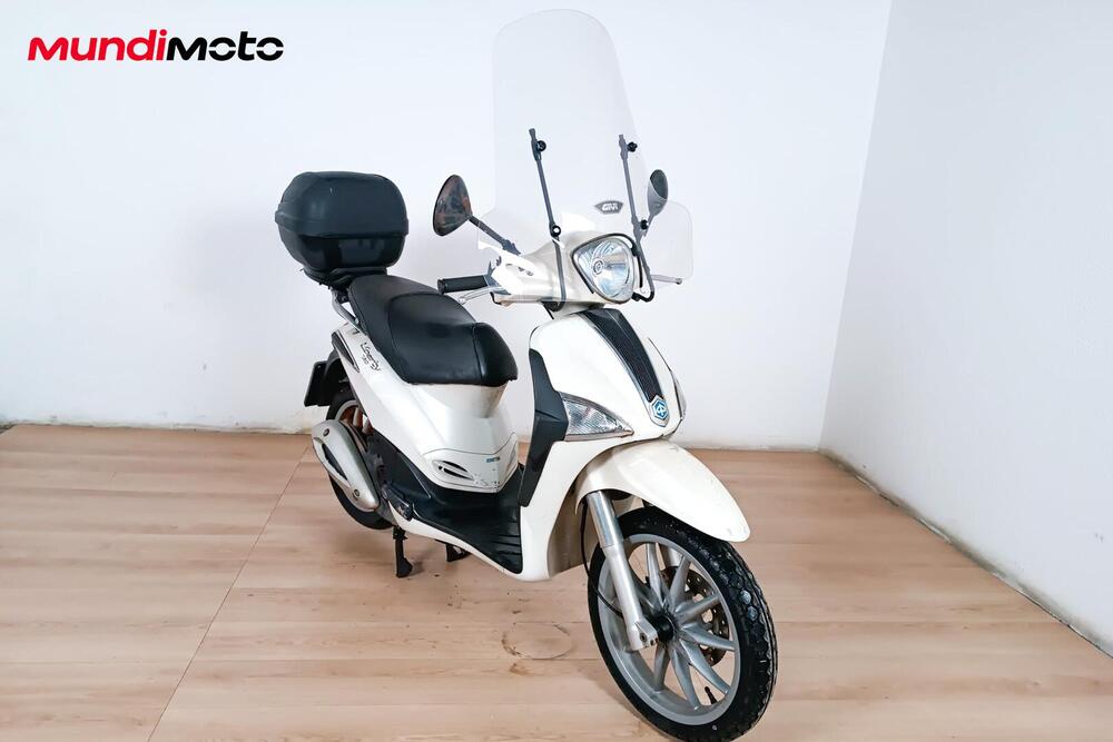 Piaggio Liberty 150 4T (2008 - 13) (2)