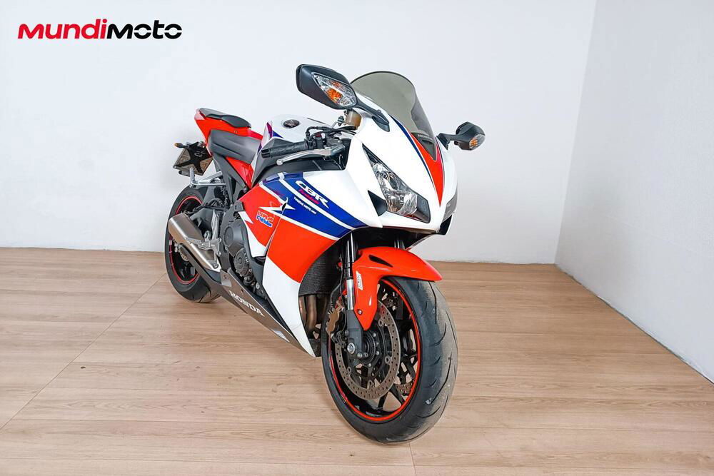 Honda CBR 1000 RR C- ABS (2009 - 11) (2)