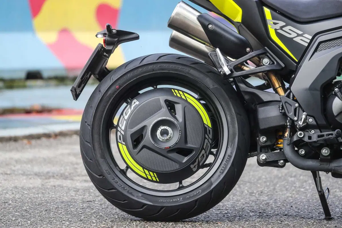 F.B Mondial Piega 452: la Piccola pensa in grande (12)