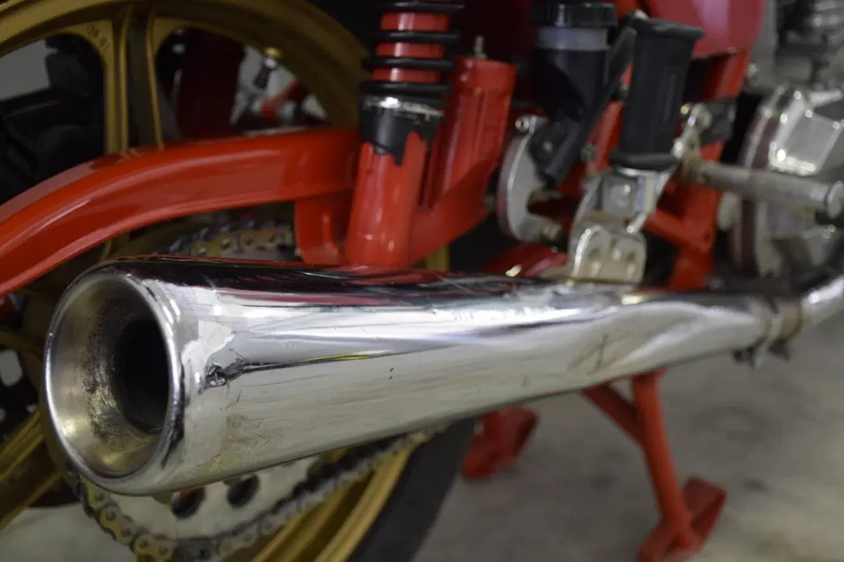 Ducati MHR 900 (20)