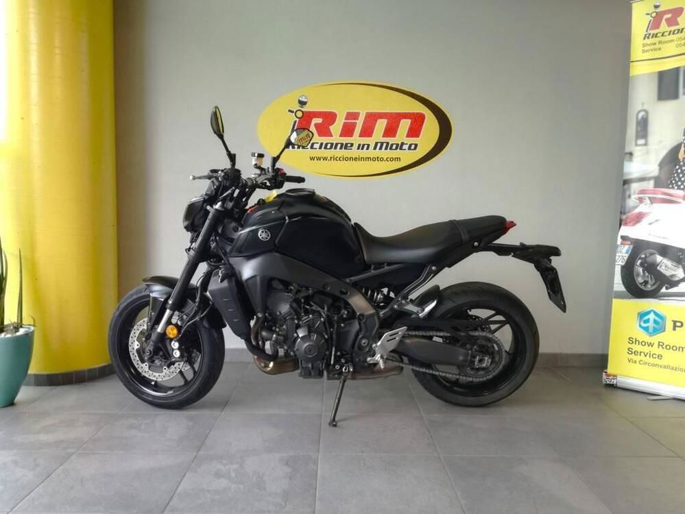 Yamaha MT-09 (2021 - 23) (3)