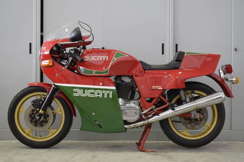 Ducati MHR 900 (2)