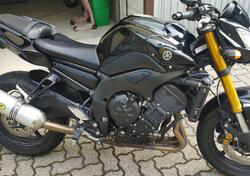 Yamaha FZ8 (2013 - 16) usata