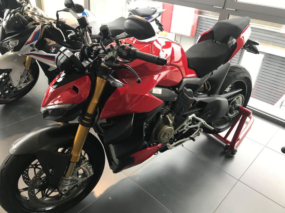 Ducati Streetfighter V4 1100 S (2020) (5)