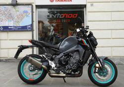 Yamaha MT-09 (2021 - 23) usata