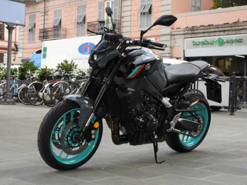 Yamaha MT-09 (2021 - 23) (5)