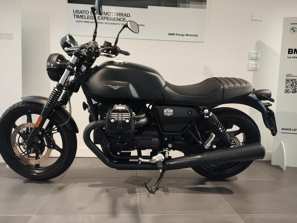 Moto Guzzi V7 Stone (2021 - 24) (5)