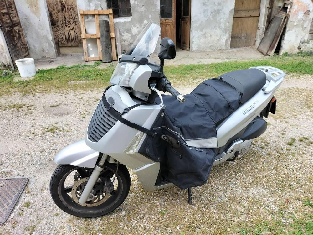 Kymco People 250 S