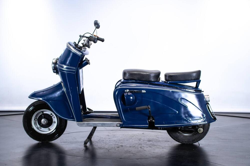 Altre marche Y52 125 SCOOTER (2)