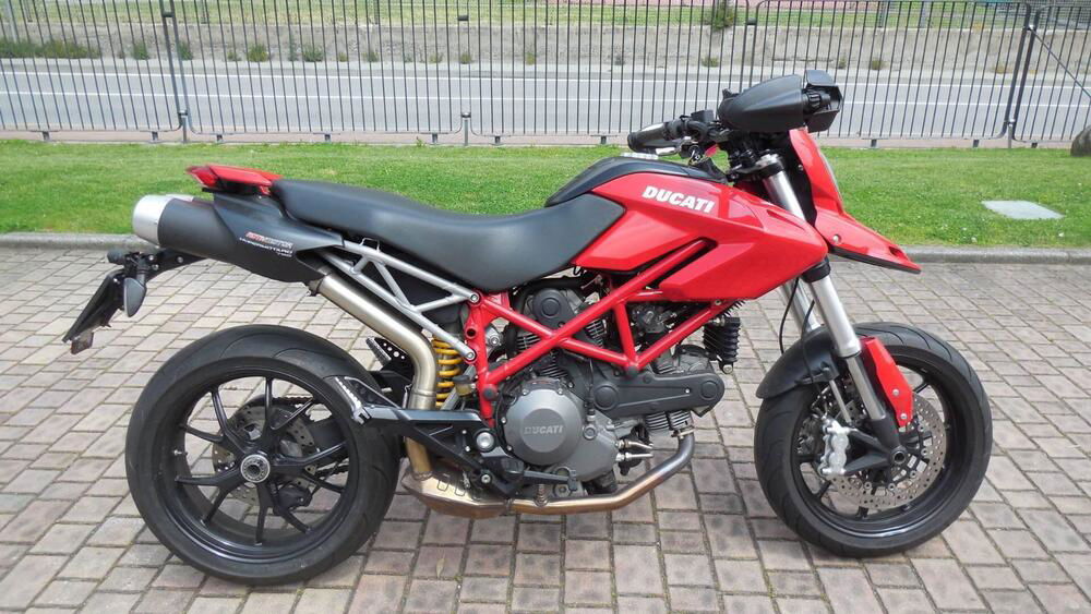 Ducati Hypermotard 796 (2012) (3)