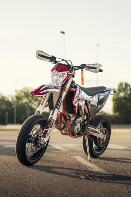 KTM EXC 350 F Six Days (2023) (3)