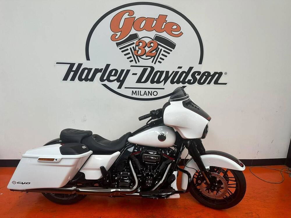 Harley-Davidson 117 Street Glide (2021) - FLHXSE