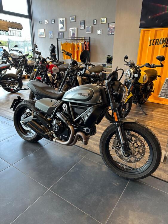 Ducati Scrambler 800 Night Shift (2021 - 22) (5)