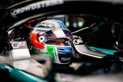 Kimi Antonelli nei test con Mercedes &ldquo;sembrava guidasse F1 da una vita&rdquo;. E Verstappen gli consiglia di... 