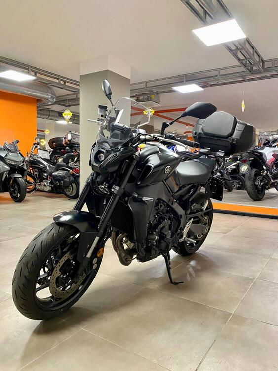 Yamaha MT-09 (2021 - 23) (3)