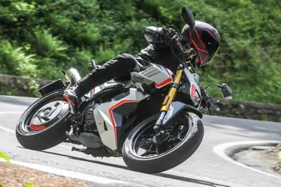 TEST F.B. Mondial Piega 452: la Piccola che pensa in Grande [VIDEO e GALLERY]