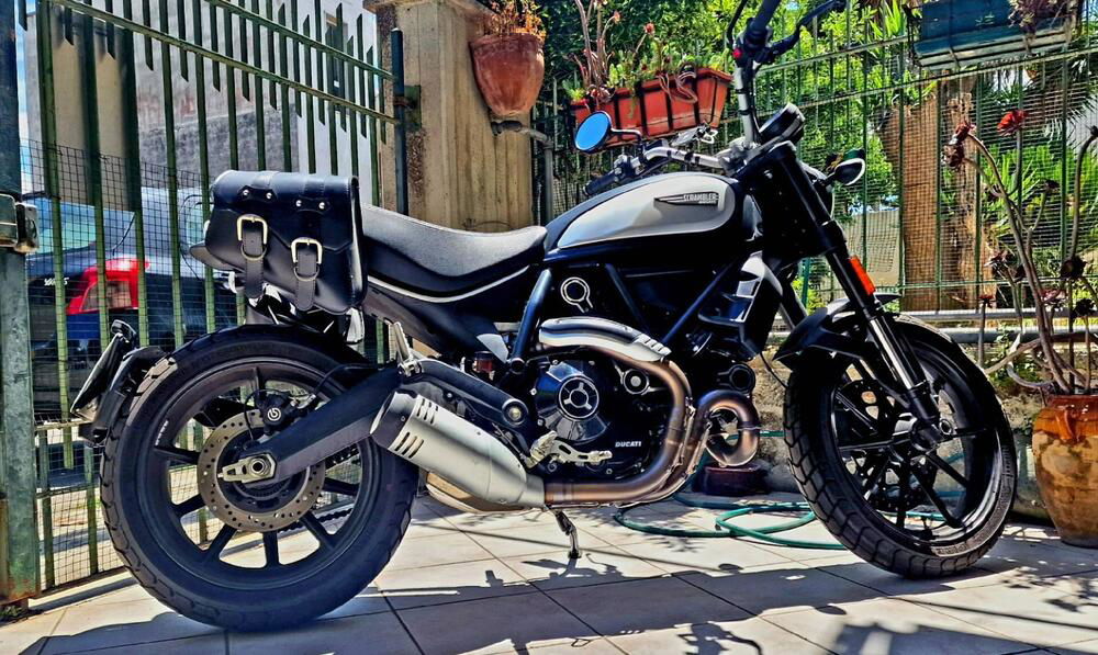 Ducati Scrambler 800 Icon Dark (2020) (2)