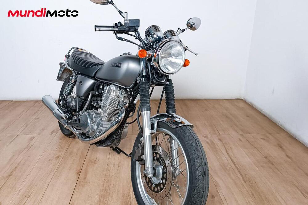 Yamaha SR 400 (2013 - 17) (2)