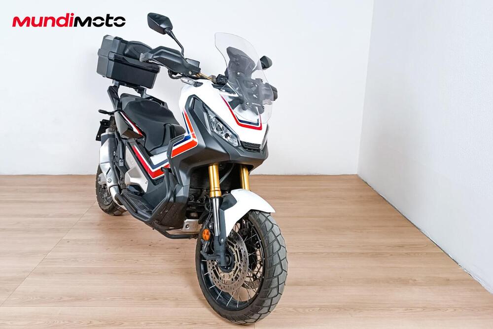 Honda X-ADV 750 (2017) (2)