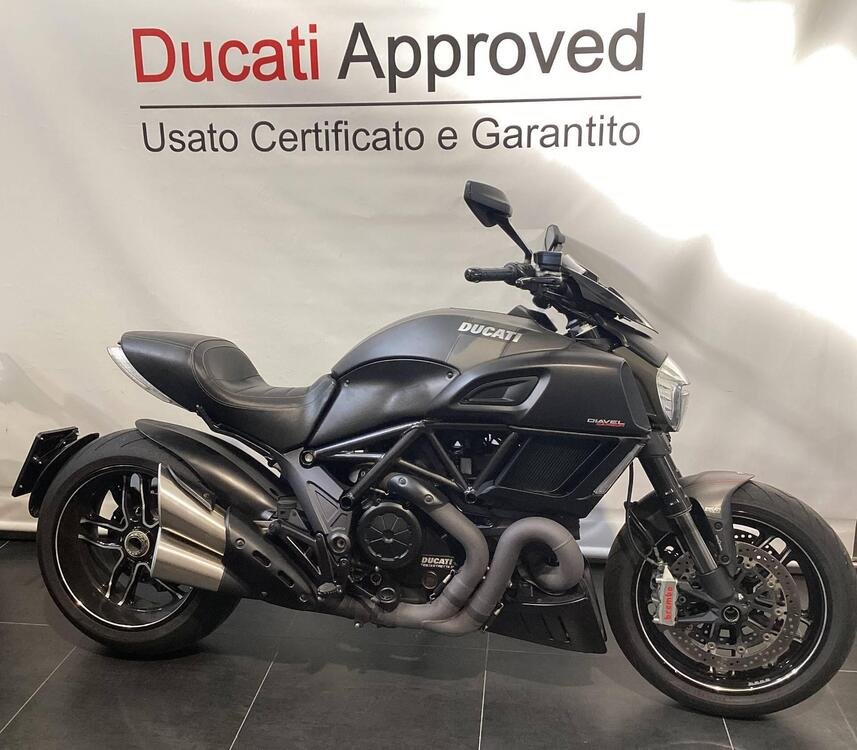 Ducati Diavel 1200 Carbon (2014 - 16)