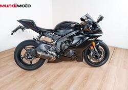 Yamaha YZF R6 (1999 - 00) usata