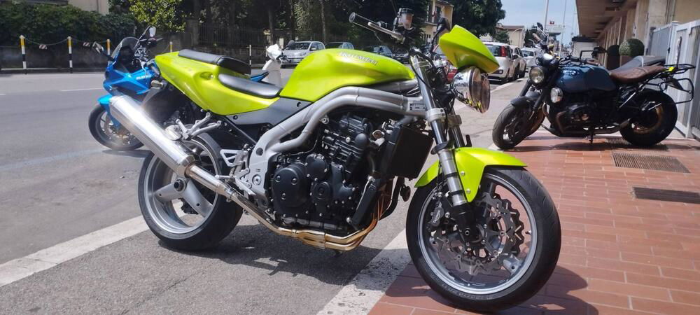 Triumph Speed Triple 955 (2002 - 04)