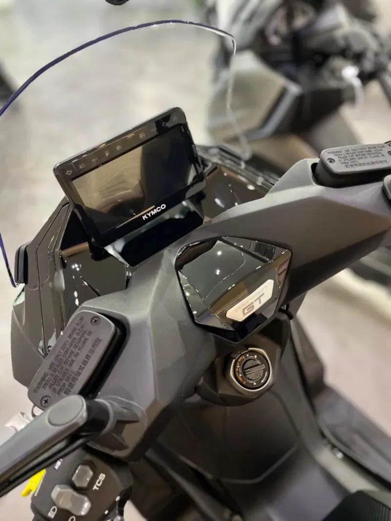 Kymco Downtown 350i GT (2024 - 26) (4)