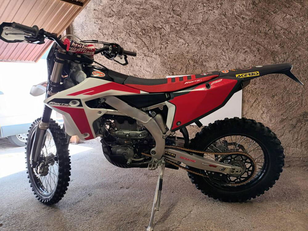 Fantic Motor XEF 250 Enduro (2022) (2)