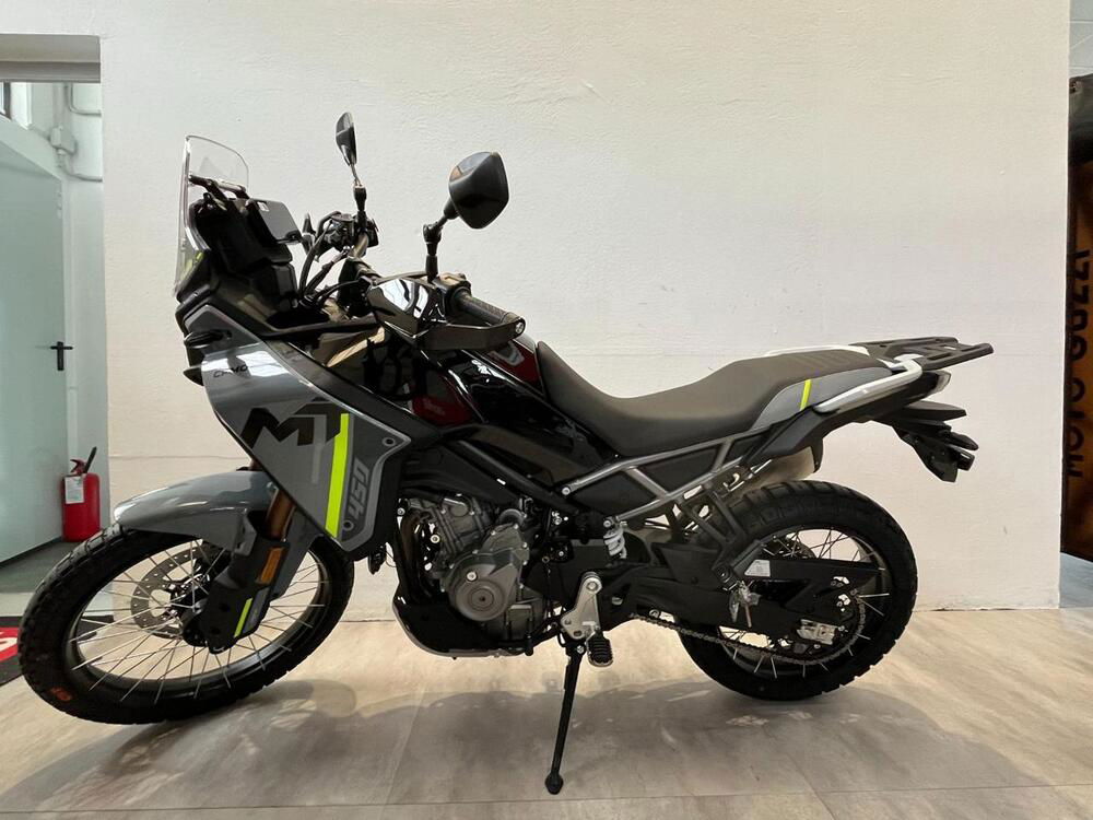 CFMOTO 450MT (2024) (2)