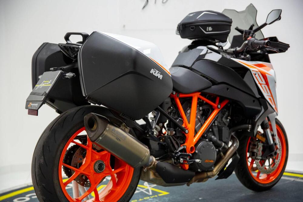 KTM 1290 Super Duke GT (2019 - 20) (4)