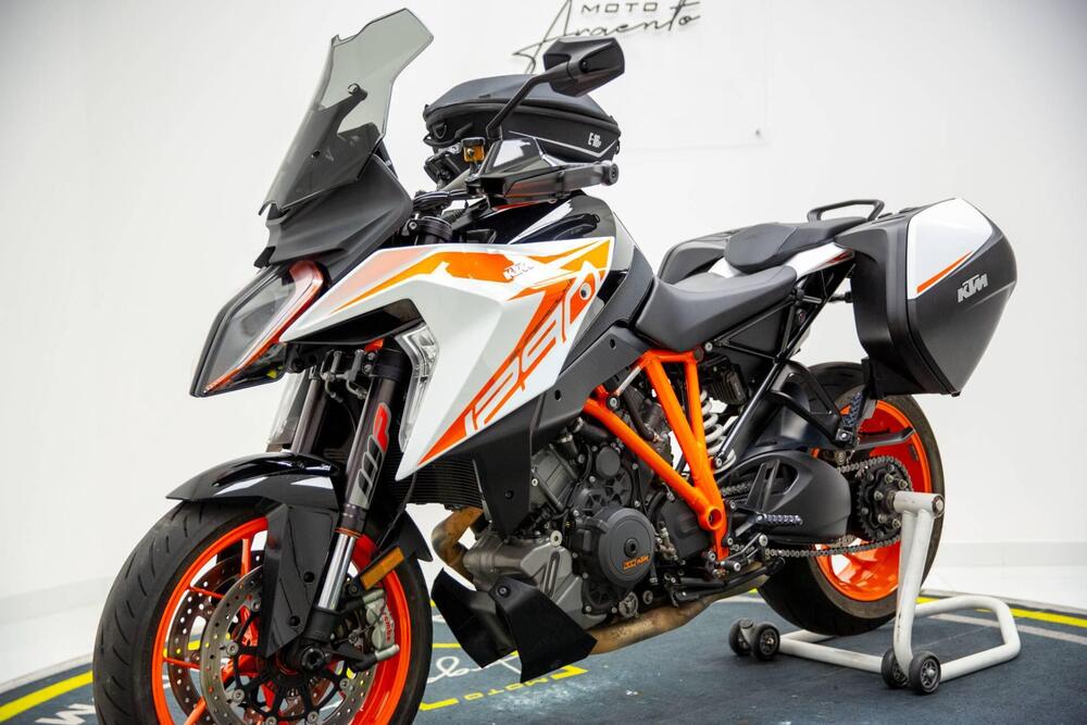 KTM 1290 Super Duke GT (2019 - 20) (3)