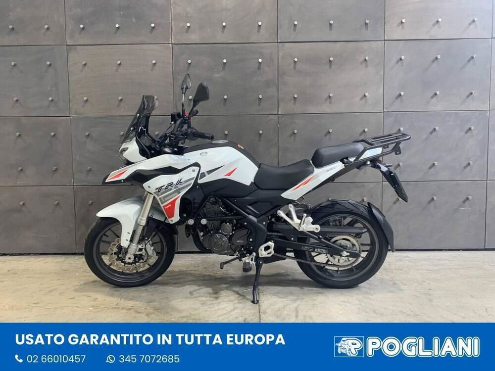 Benelli TRK 251 (2022 - 24) (5)