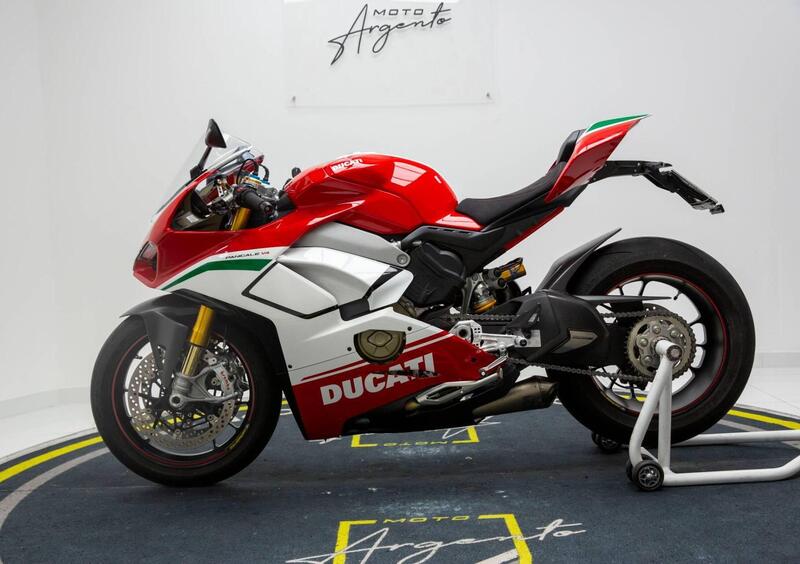 Vendo Ducati Panigale V4 Speciale 1100 2018 19 usata a Cesano Maderno codice 9457662 Moto
