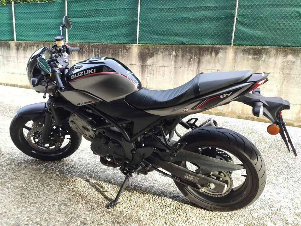 Suzuki SV 650 X (2018 - 20) (2)