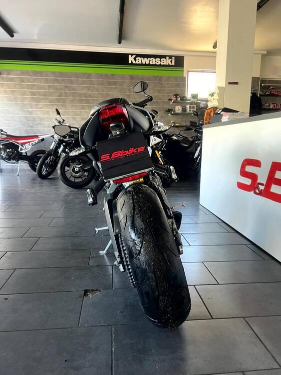 Triumph Street Triple RS (2020 - 22) (3)