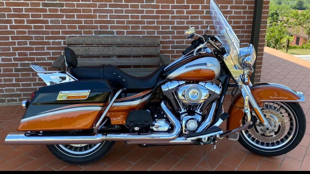 Harley-Davidson 1584 Road King Classic (2007 - 11) - FLHRCI (3)