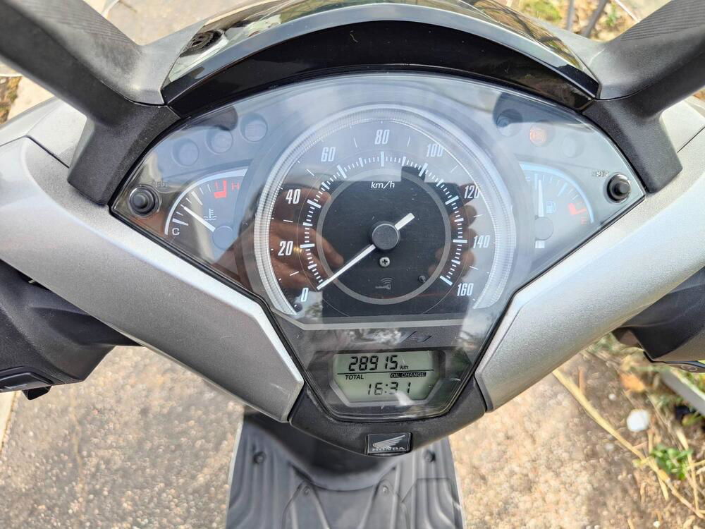 Honda SH 150 i (2017 - 19) (5)