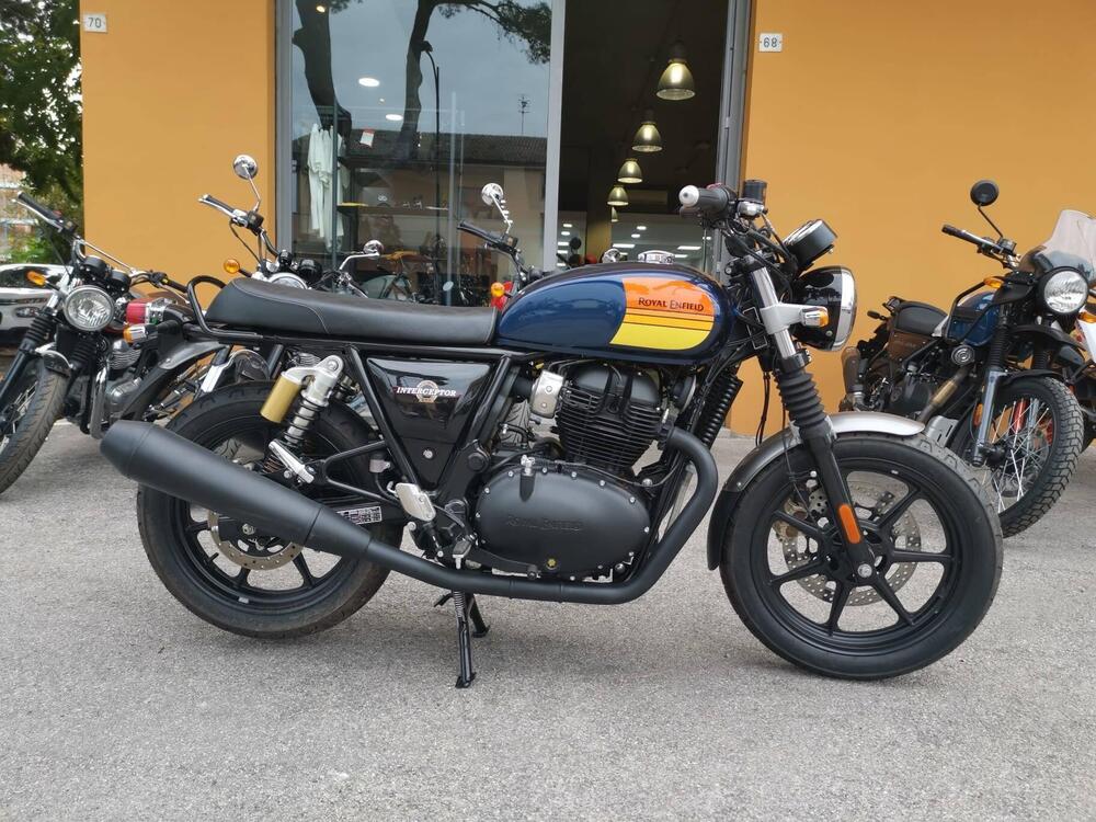 Royal Enfield Interceptor 650 (2021 - 24)