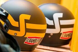 Il casco Short Track