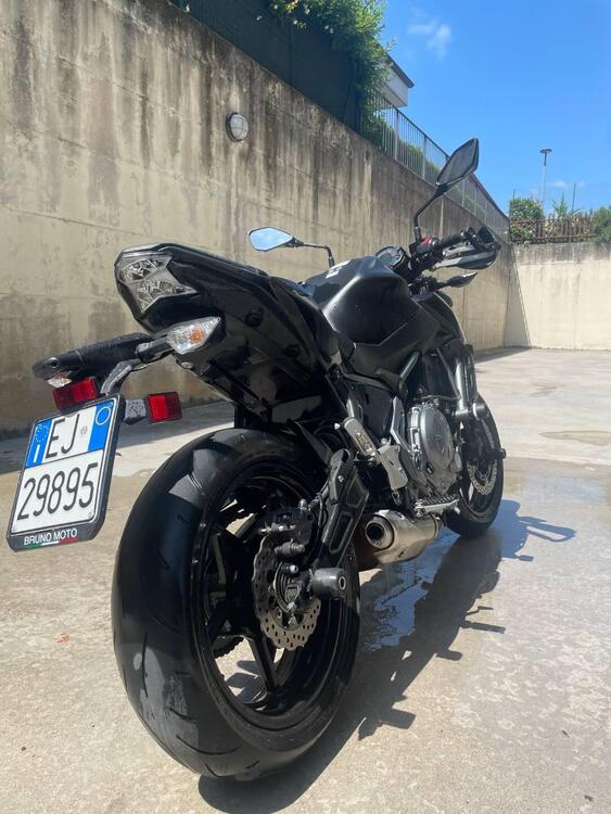 Kawasaki Z 650 (2017 - 19) (4)