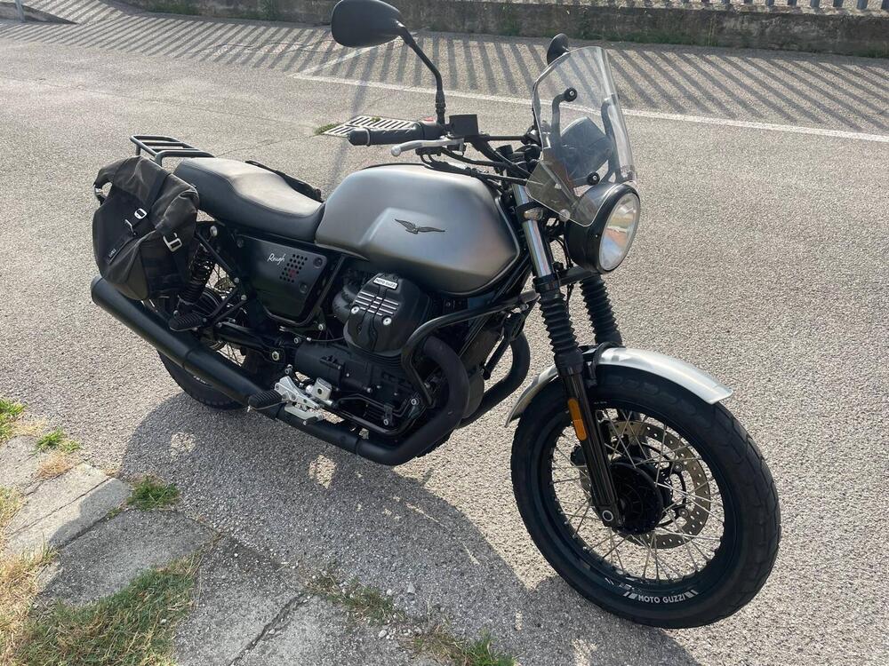 Moto Guzzi V7 III Rough (2018 - 20) (4)