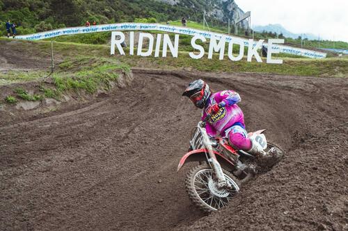 Ridin 'Smoke: motocross, due tempi, amici e un bellissimo tracciato! [GALLERY] (2)