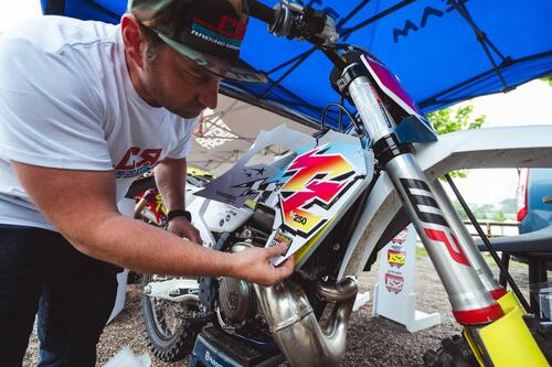 Ridin 'Smoke: motocross, due tempi, amici e un bellissimo tracciato! [GALLERY] (3)