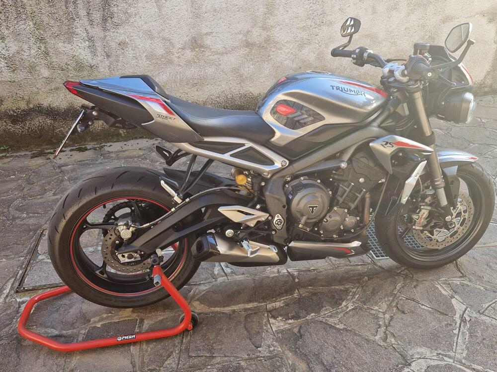 Triumph Street Triple RS (2020 - 22) (3)