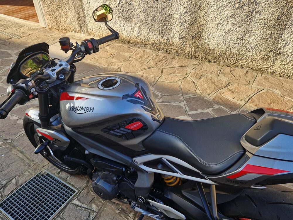 Triumph Street Triple RS (2020 - 22) (2)