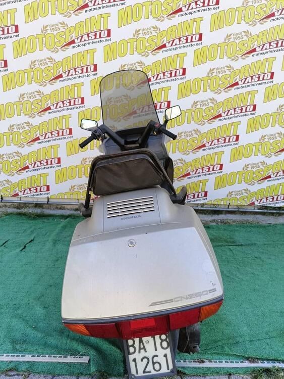 Honda CN 250 (2)