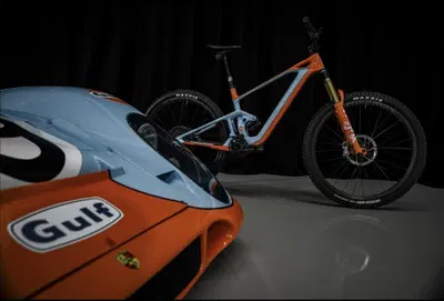Solo 50 pezzi per la Mondraker NEAT Unlimited Gulf in edizione limitata [GALLERY]