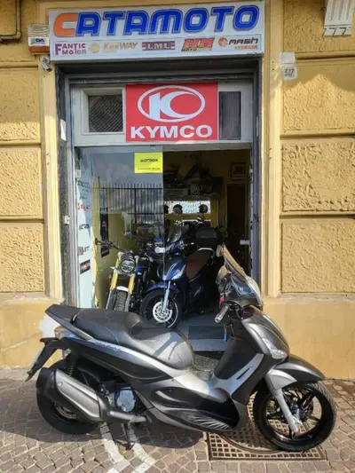 Piaggio Beverly 350 SportTouring ie (2011 - 15) usata