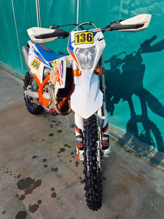 KTM EXC 350 F Six Days (2022)