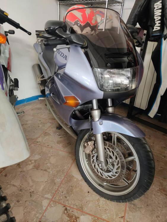 Honda VFR 750 F (1990 - 93)